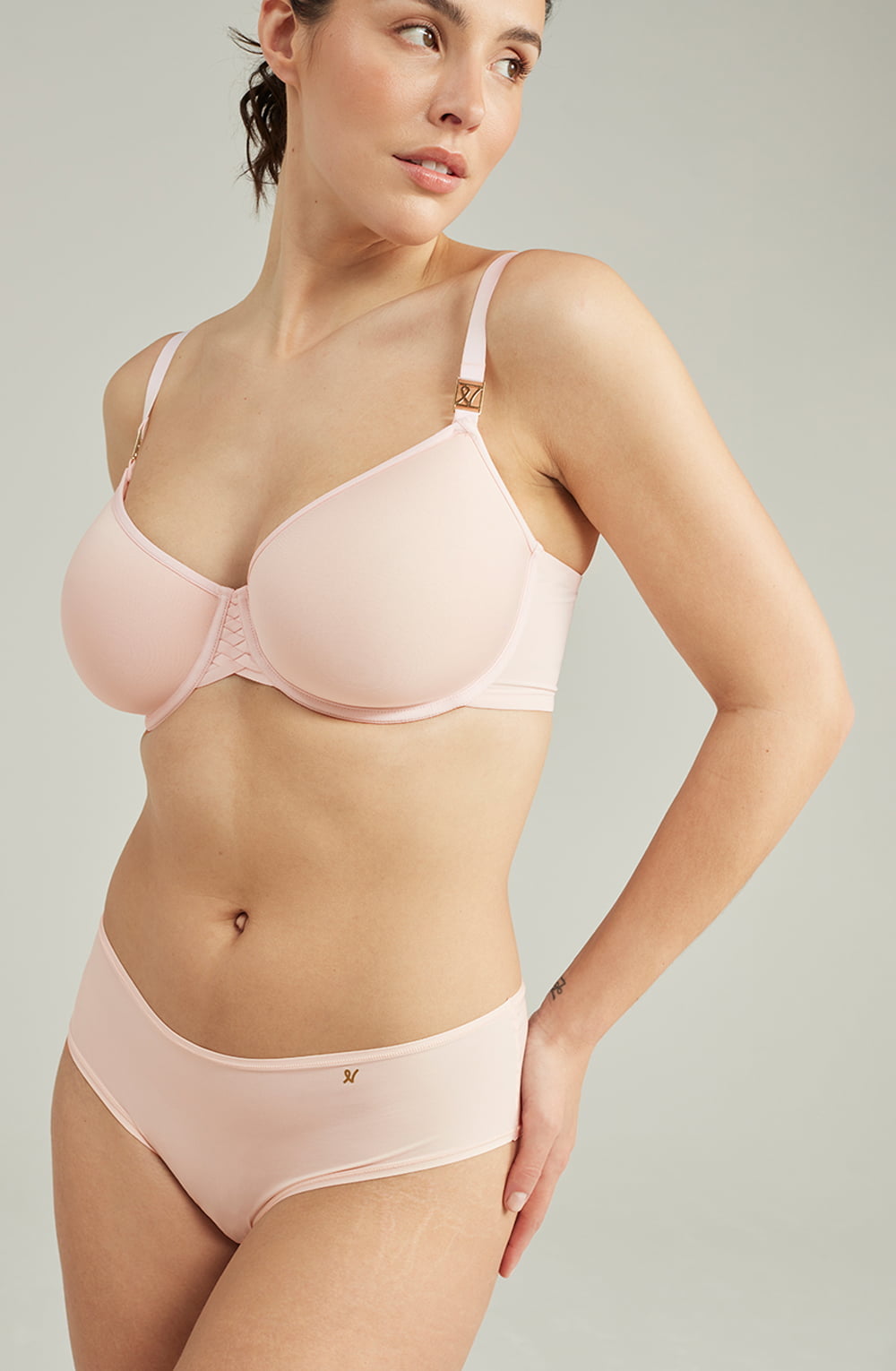 Mara Rae Briefs