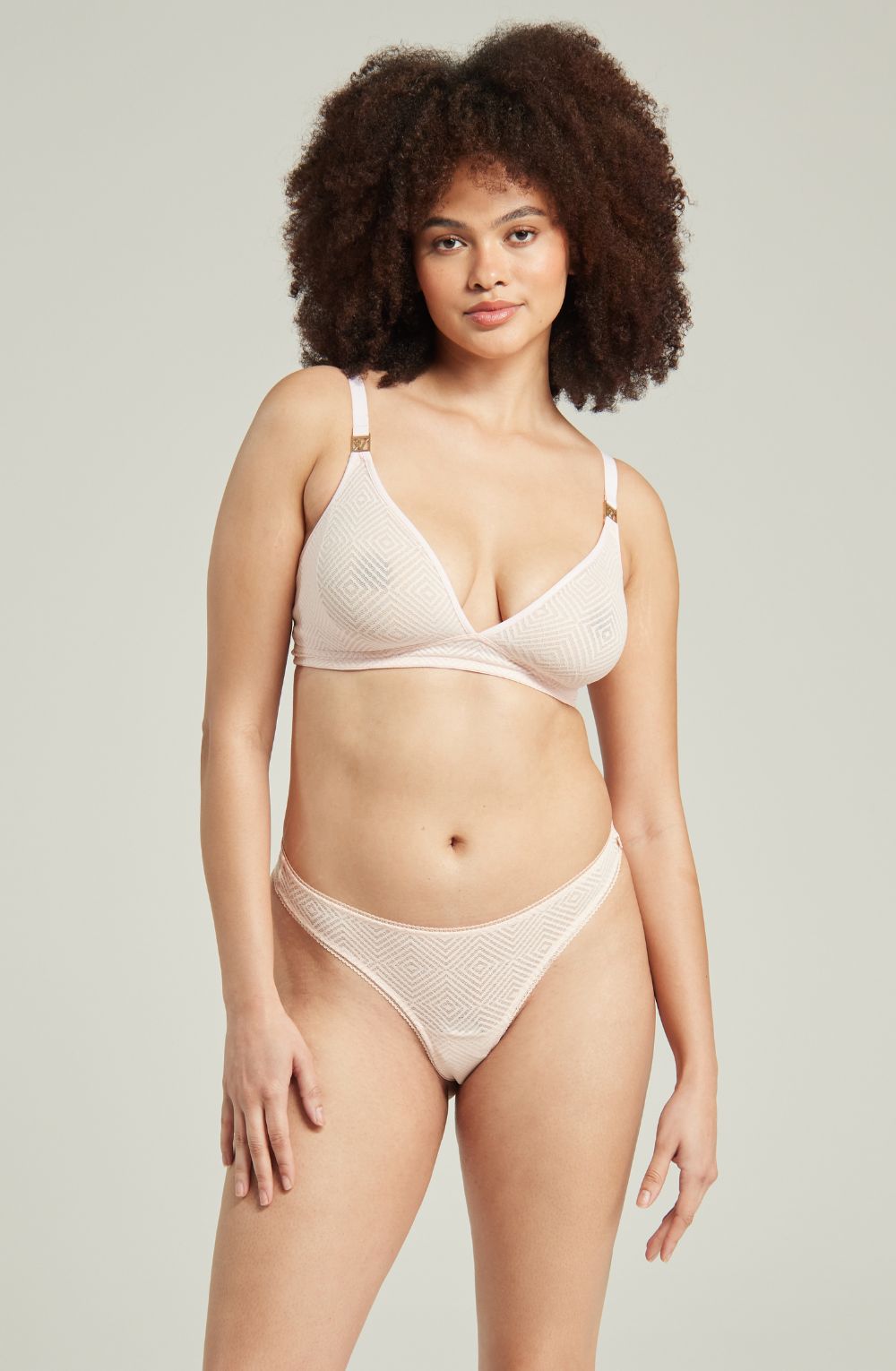 Tina Elle Thong