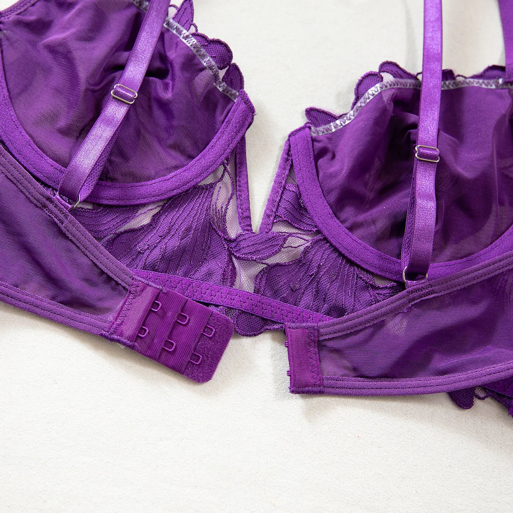 Heartstring Lingerie Set