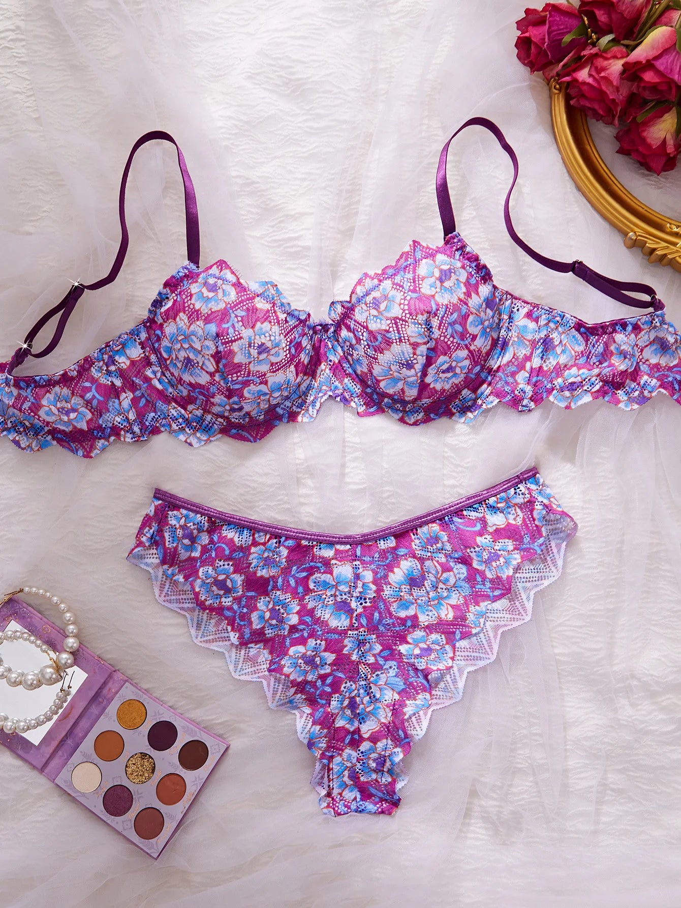 Electric Petal Lace Set