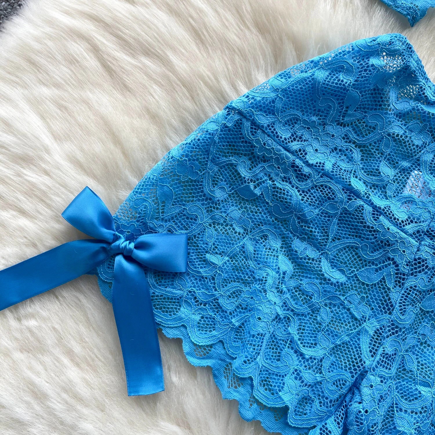 Azure Allure Lace Bow Set