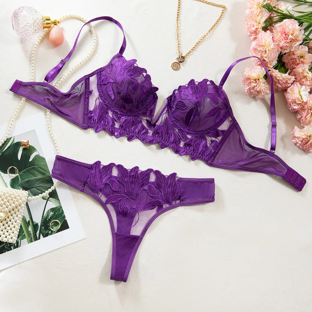 Heartstring Lingerie Set
