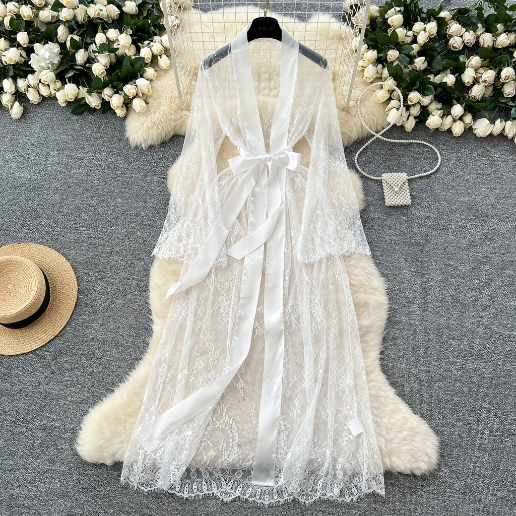 Limerence Lace Robe