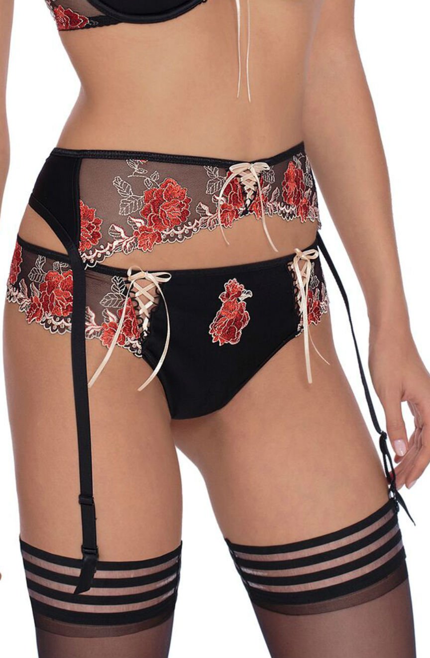Luna Maeve Suspender Belt
